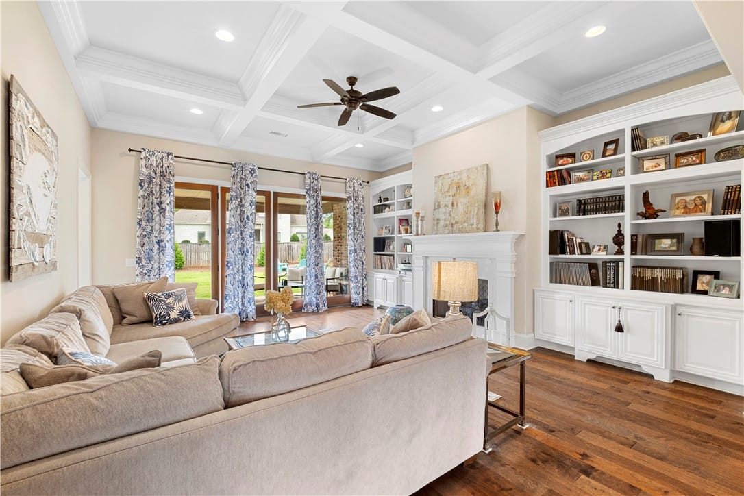 2071 LAMB, Auburn, AL, 36830