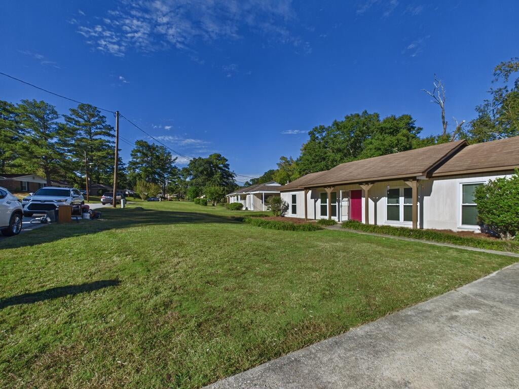 5324 Brookview Dr, Columbus, GA 31907