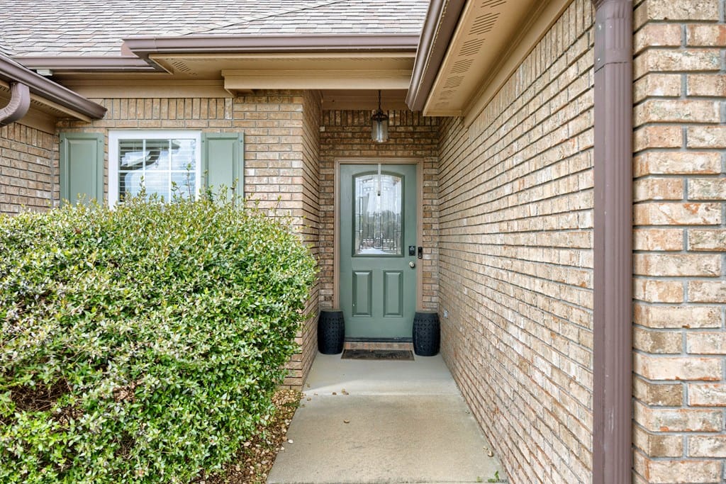 366 Lee Road 2138, Phenix City, AL, 36870 — Photo 2