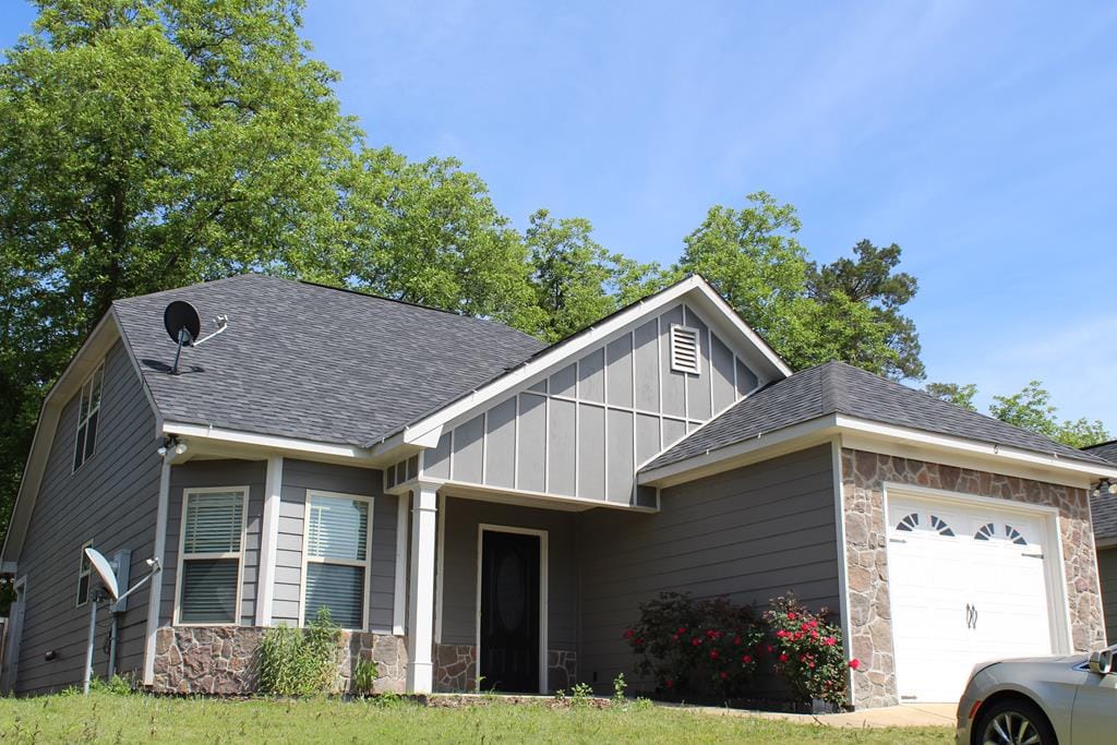 6 Hickory Heights Drive, Phenix City, AL, 36870