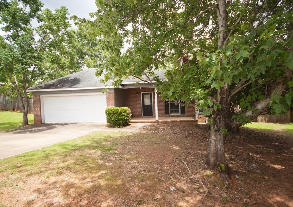 182 Plum Ct, Columbus, GA 31909