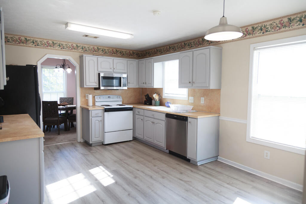 425 Spurlin Ct, Columbus, GA 31907