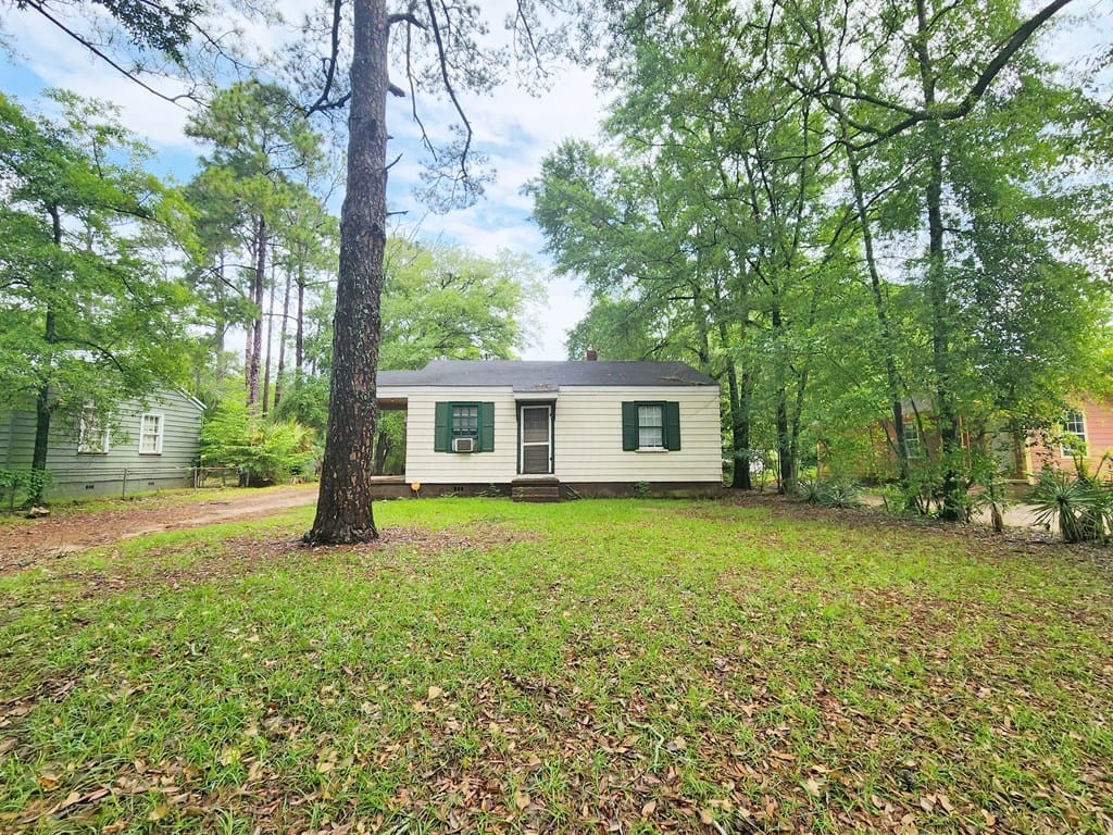 1207 Edgerly Avenue, Albany, GA, 31707 — Photo 2