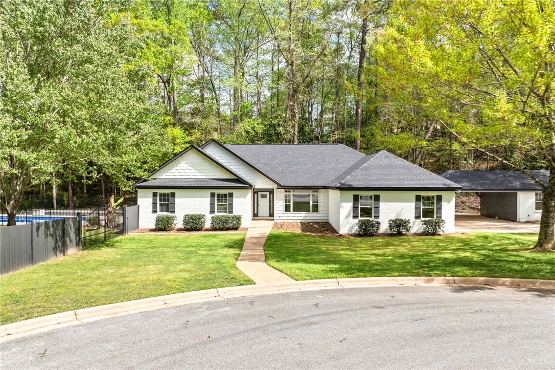 1201 Mockingbird Lane, Opelika, AL, 36801