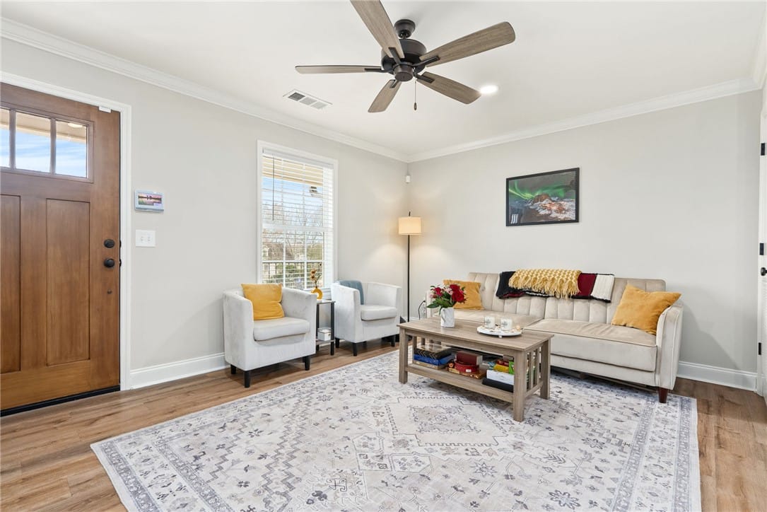 327 North Ross Street #231, Auburn, AL, 36830