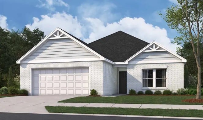 2164 MORAINE, Opelika, AL, 36804