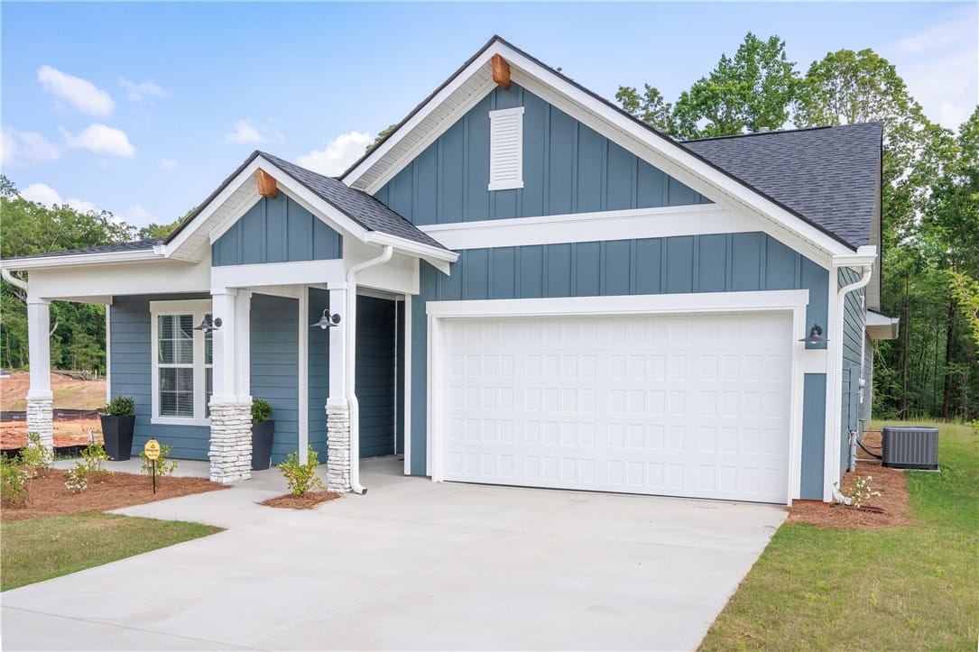 1323 CRESCENT, Auburn, AL, 36830