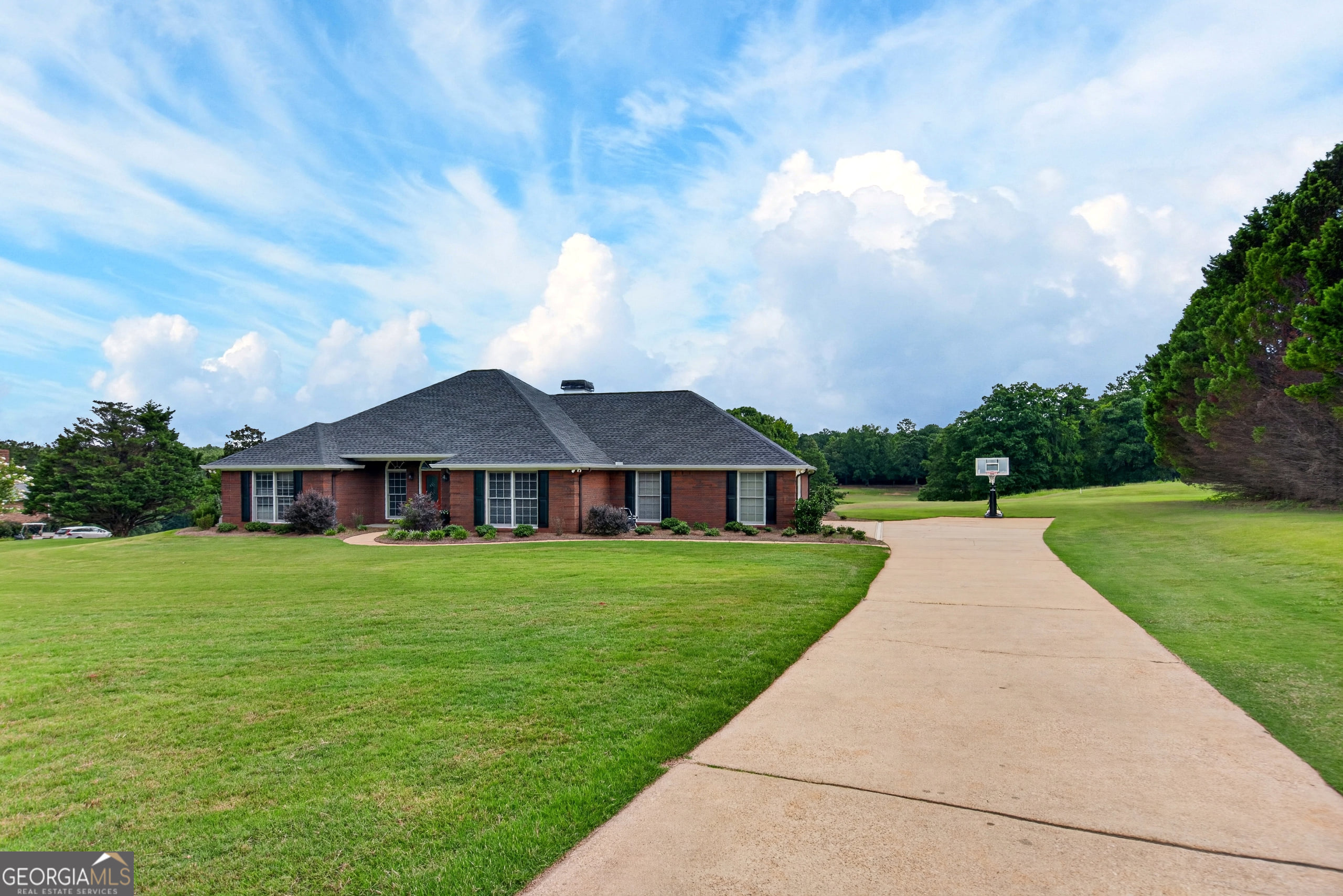 113 Prestwick Dr, LaGrange, GA 30241