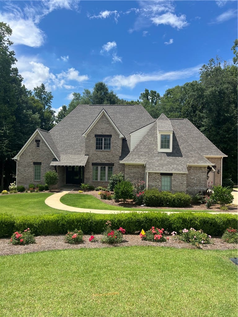 1446 Falls Crest Dr, Auburn, AL 36830