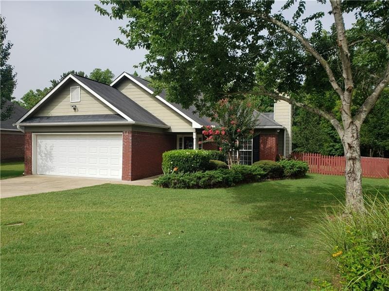 6 Lincolnshire, Phenix City, AL, 36870
