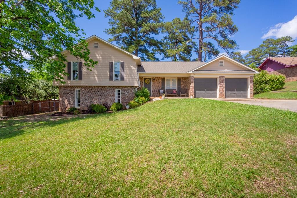 2412 Greenbrier Drive, Phenix City, AL, 36867