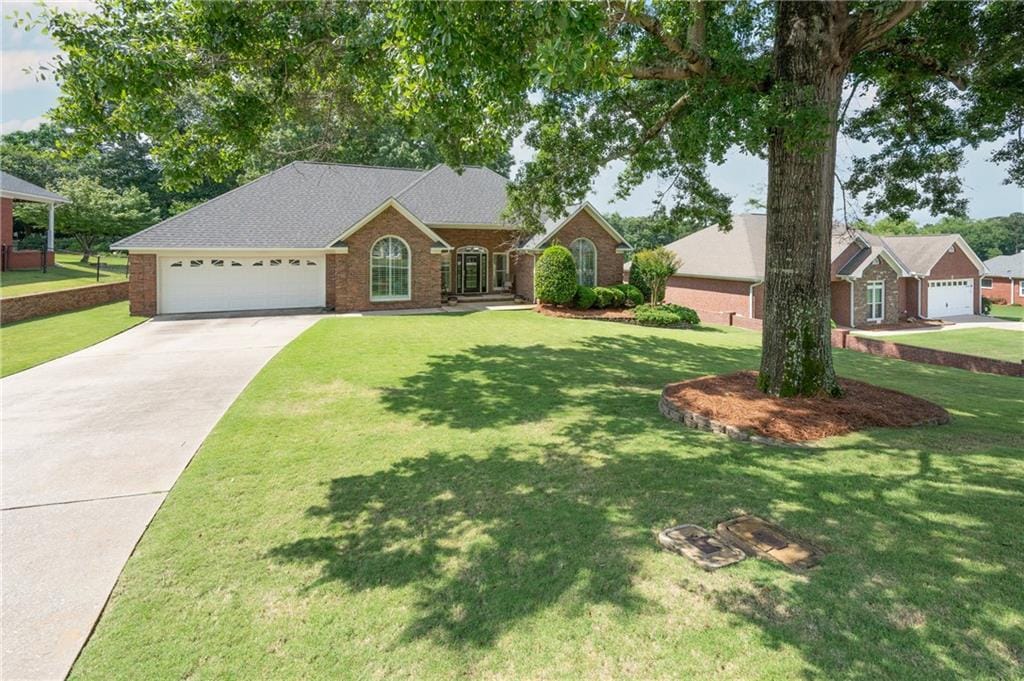2107 Canter Dr, Phenix City, AL 36867
