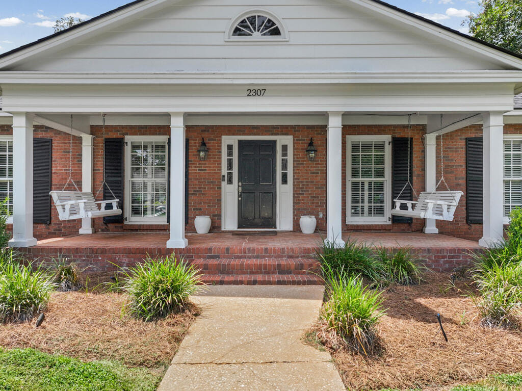 2307 E Doublegate Dr, Albany, GA 31721