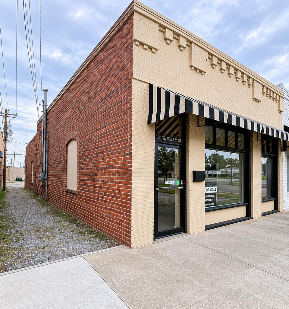 109 E Kelly St, Sylvester, GA 31791
