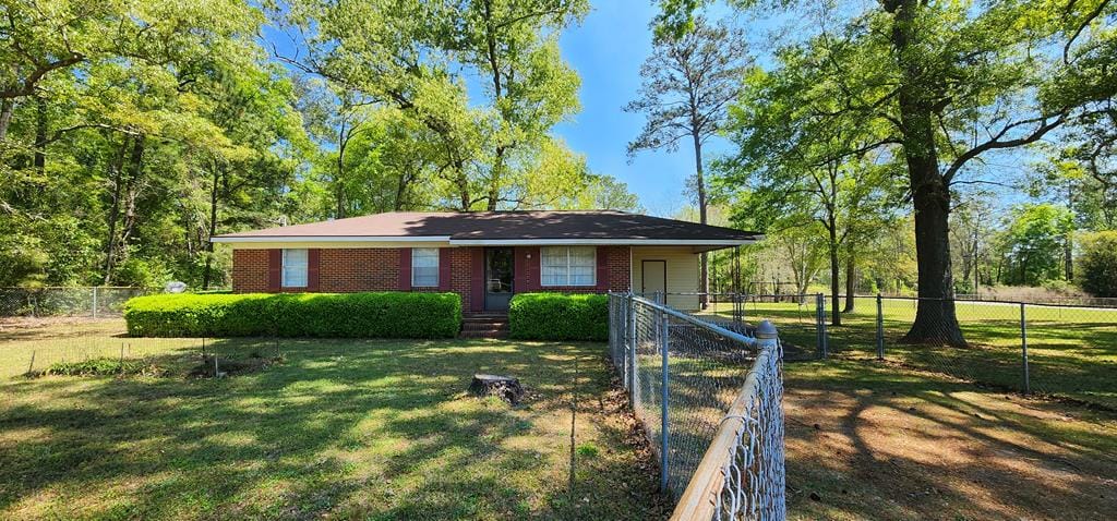 104 Thomas, Leesburg, GA, 31763