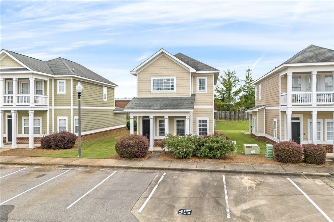 1957 Wire Rd Apt 35, Auburn, AL 36832