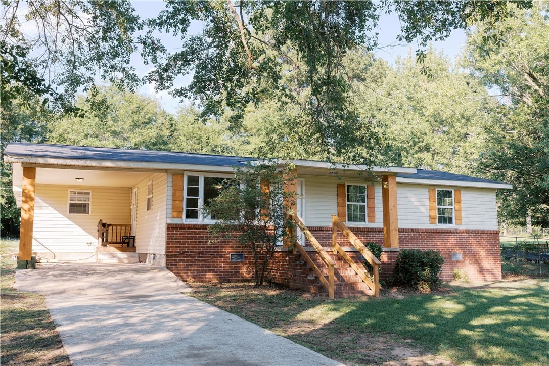 1092 Carol Street, La Fayette, AL, 36862