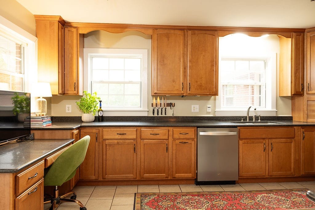 1403 PINEDALE, Opelika, AL, 36801, Updated Kitchen
