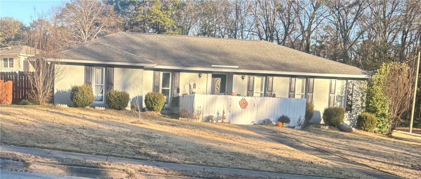 1005 South Dean Road, Auburn, AL, 36830