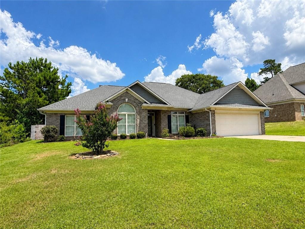 51 Tree Top Hill, Smiths Station, AL 36877