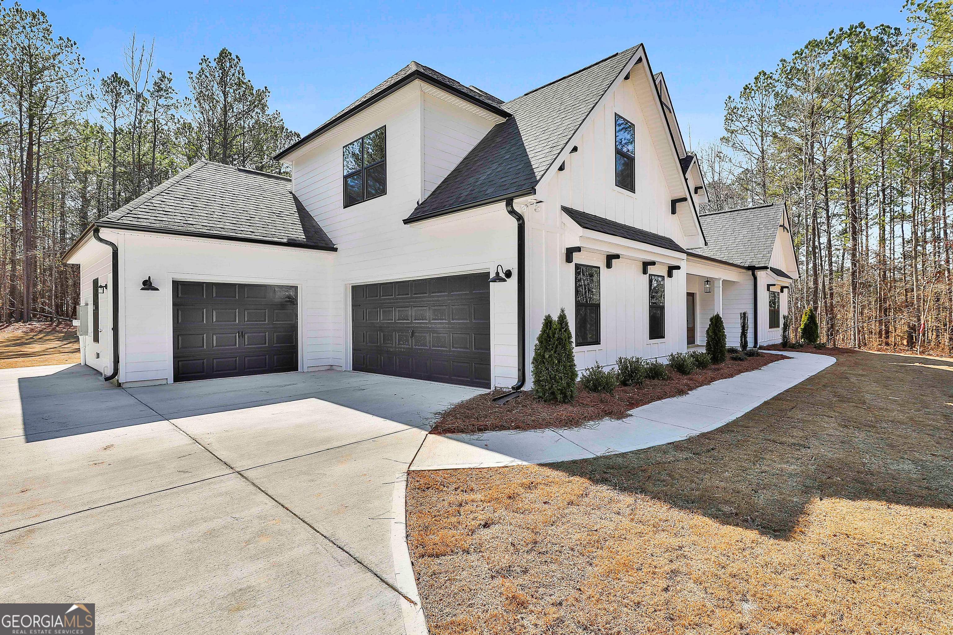 1075 McIntosh Trail, Senoia, GA 30276, USA