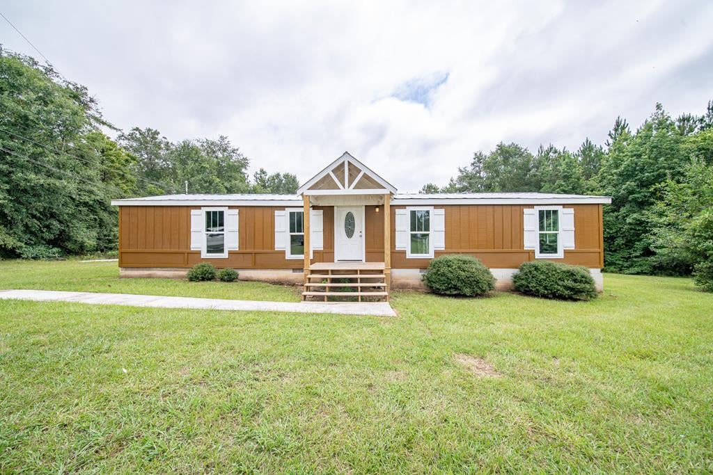 70 Abbie Shepherd Dr, Pine Mountain, GA 31822