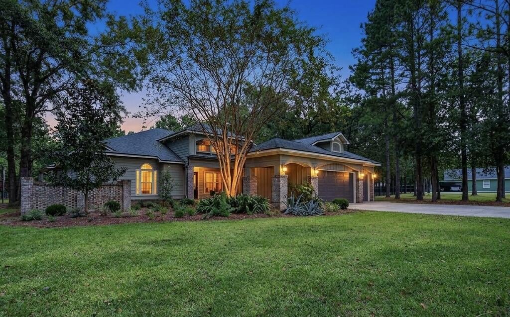 1804 River Pointe Dr, Albany, GA 31701