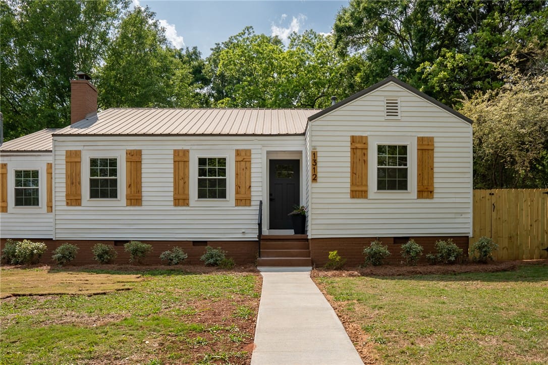 1312 Rocky Brook Road, Opelika, AL, 36801