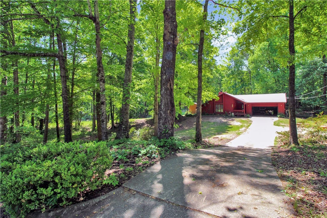 2638 Indian Hill Rd, Auburn, AL 36830
