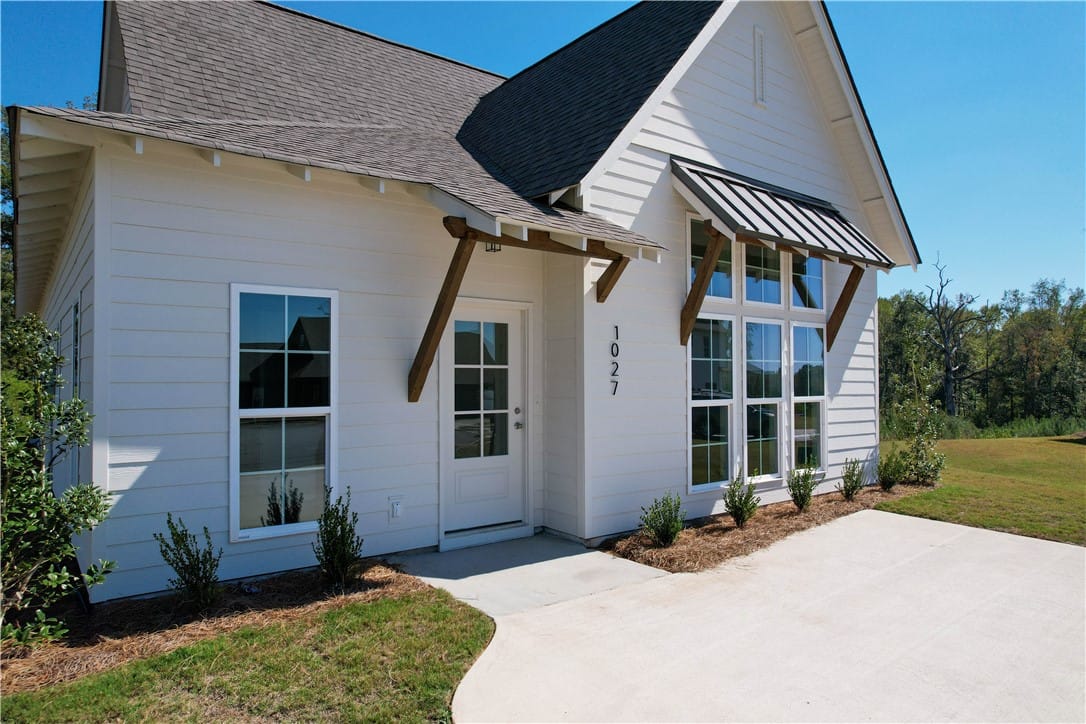 1027 CROSSING, Valley, AL, 36854 — Photo 3