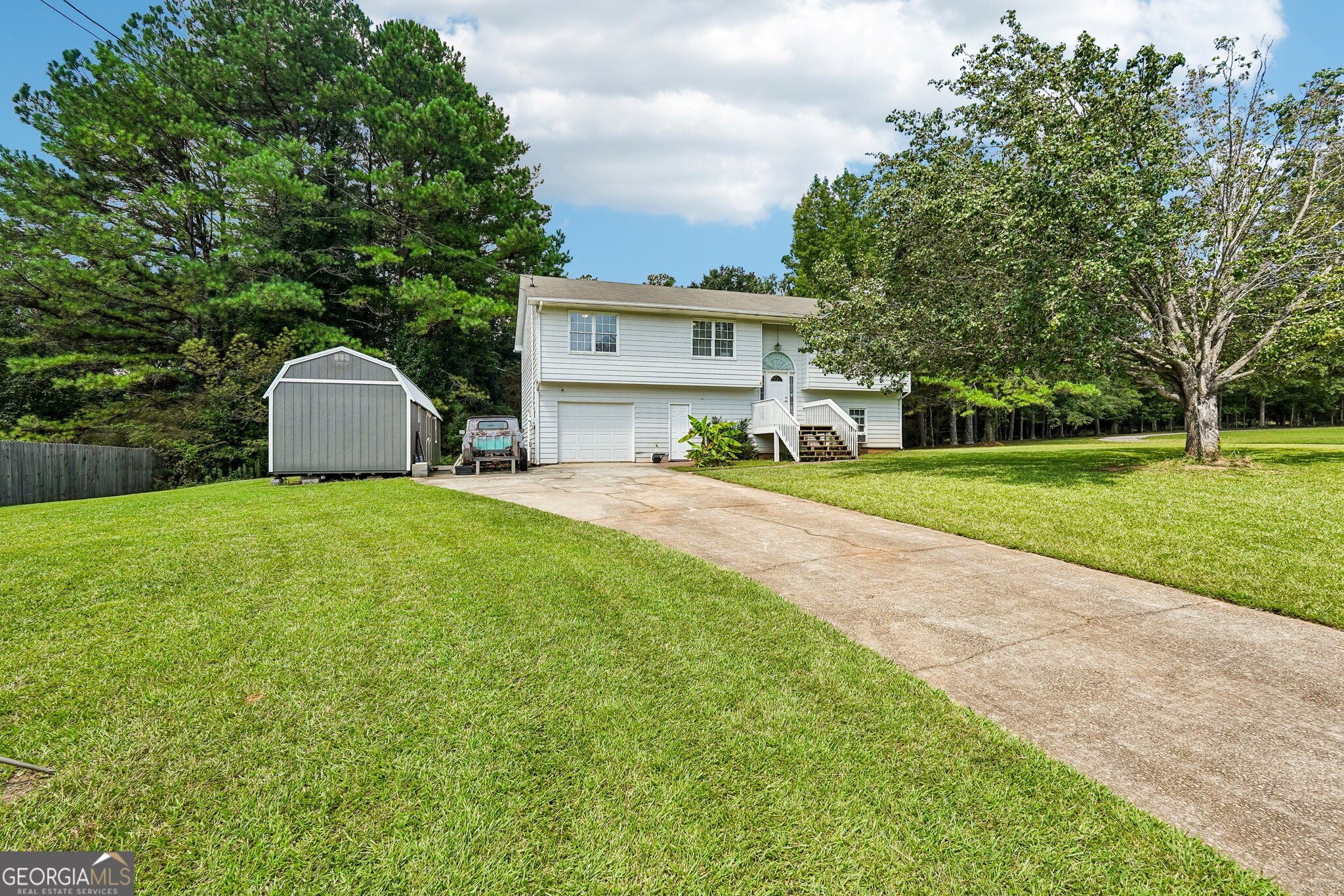 52 Aspen Lake Dr W, Newnan, GA 30263