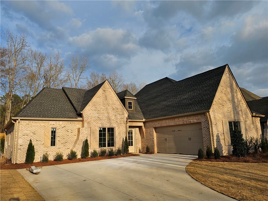 Bethesda Court, Auburn, AL 36830