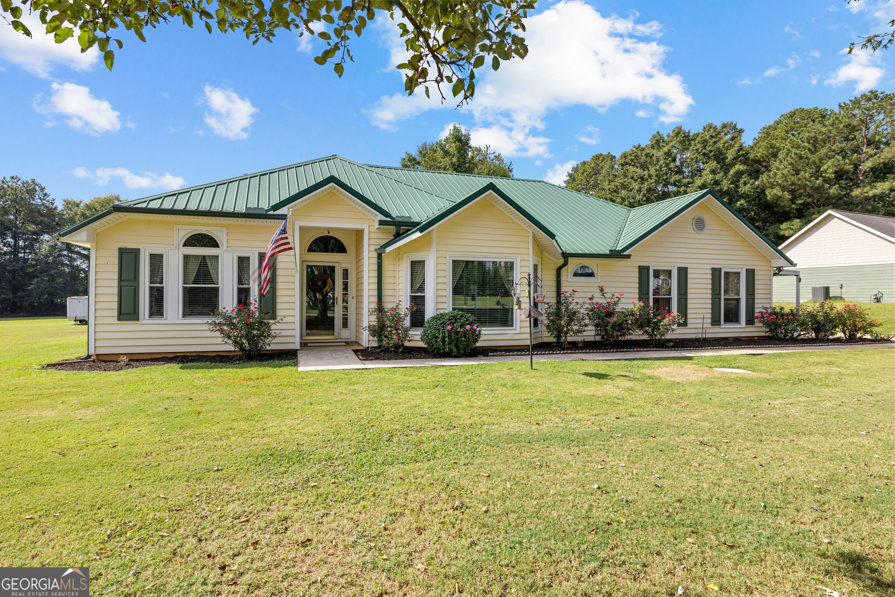 95 Firethorne Dr, Newnan, GA 30265
