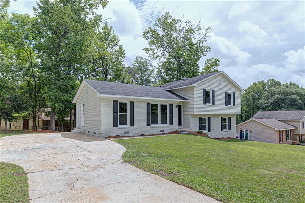 4302 Bridgewater Dr, Phenix City, AL 36867