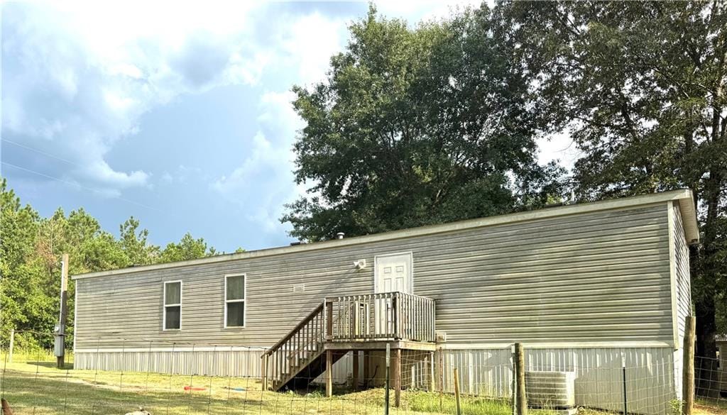 5575 Sandfort Rd, Seale, AL 36875