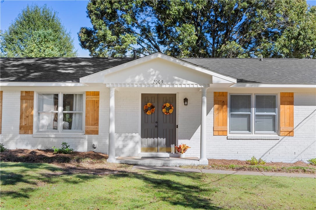2009 Glenwood Dr, Opelika, AL 36801