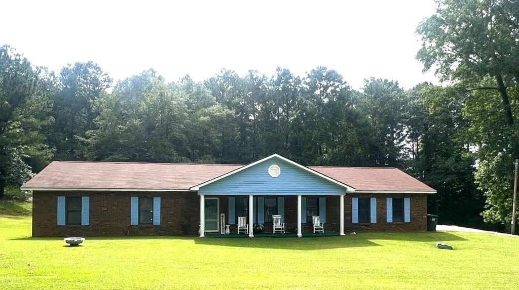 214 Collier St, Hogansville, GA 30230