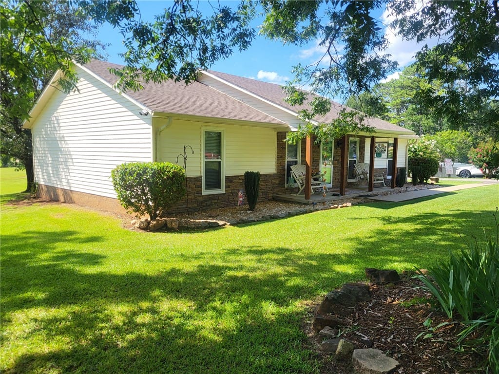 3904 34th St SW, Lanett, AL 36863