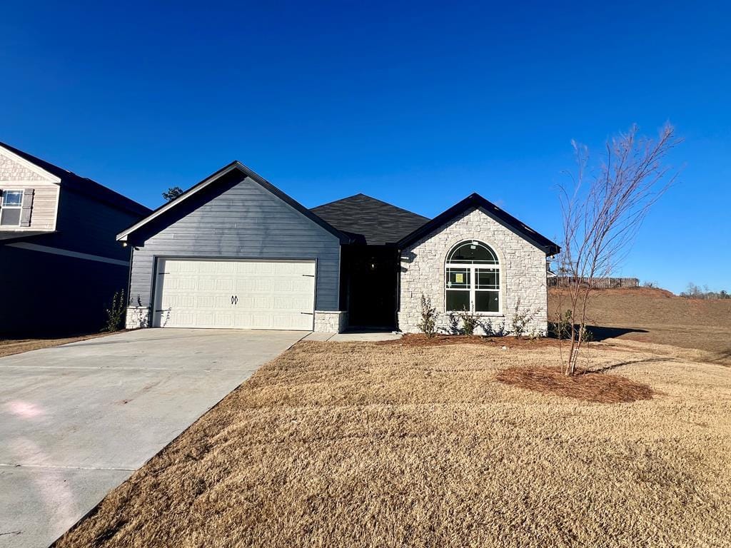 7365 Pine Tar Dr, Midland, GA 31820
