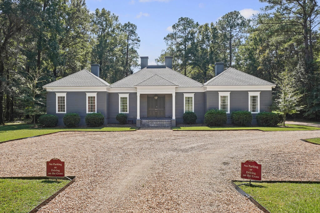 5614 Oak Borough Ln, Albany, GA 31721
