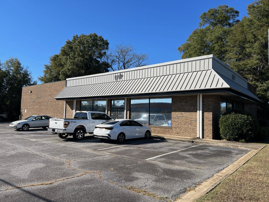 101 S Davis St, Albany, GA 31701