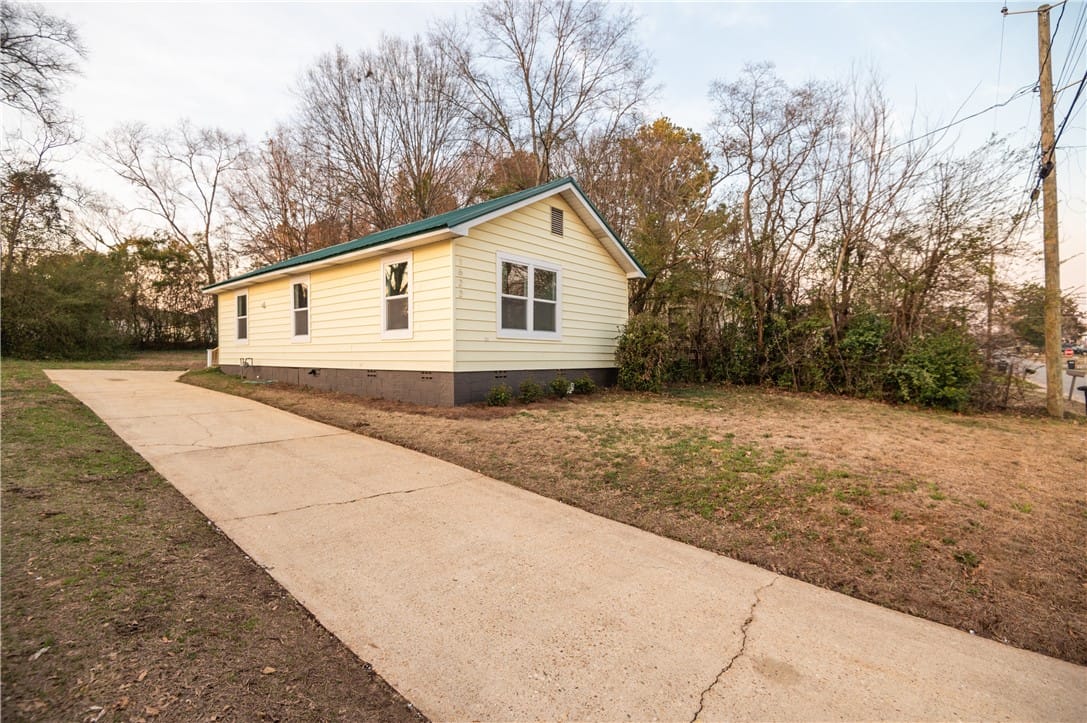 1622 3RD, OPELIKA, AL, 36801 — Photo 3