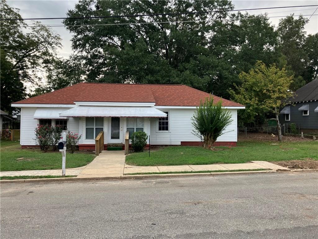 905 South 7th Avenue, Lanett, AL, 36863