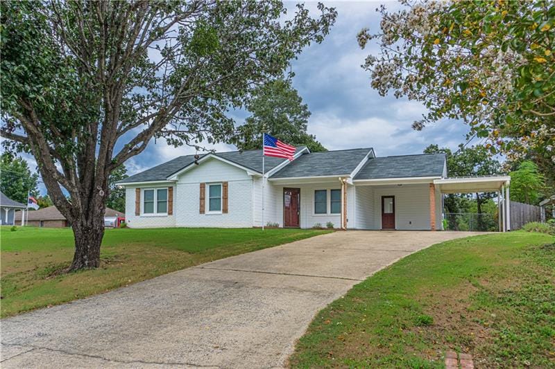 15 Lee Rd 819, Phenix City, AL, 36870