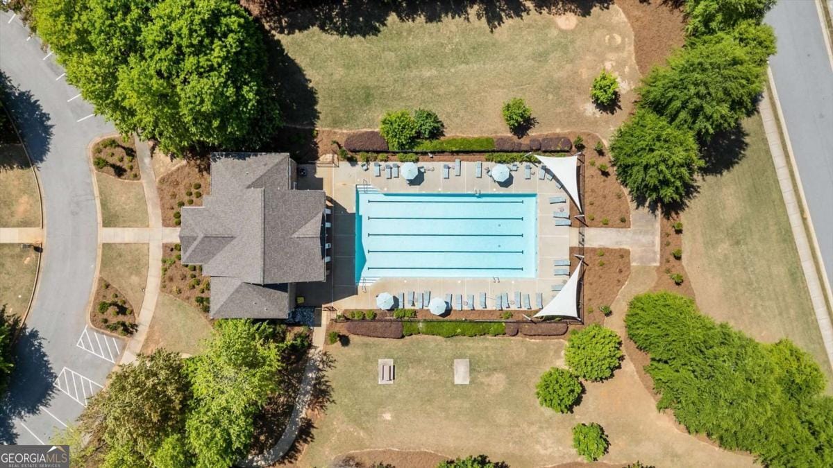 103 Cliffhaven Cir, Newnan, GA 30263