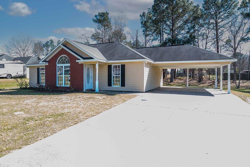 34 Shadowridge Lane, Phenix City, AL, 36869