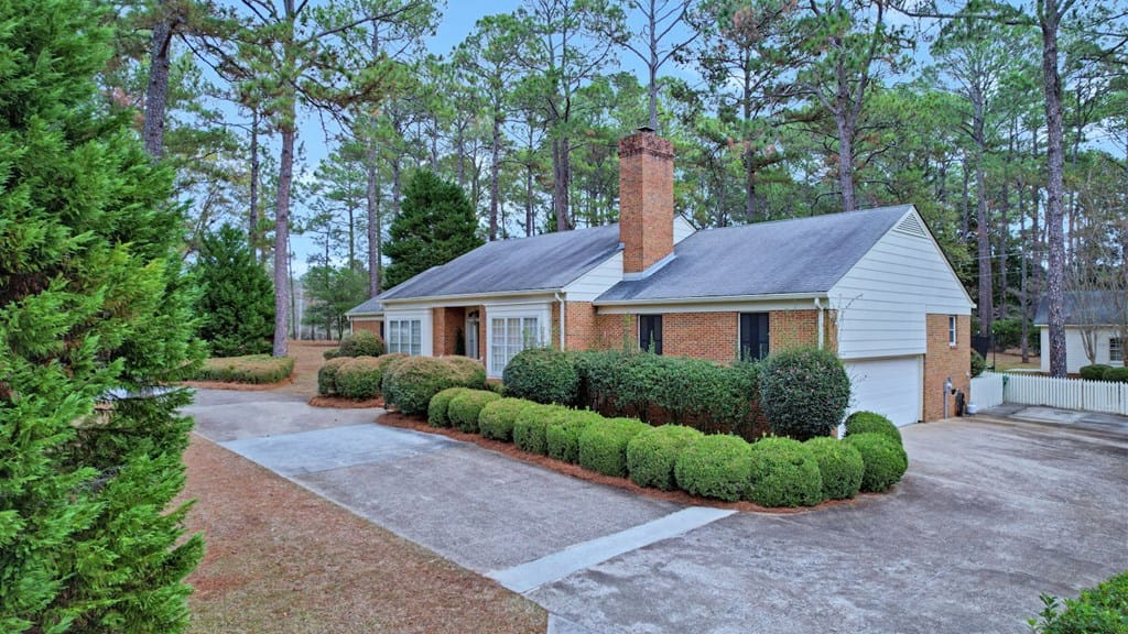 2530 East Alberson Drive, Albany, GA, 31721 — Photo 3