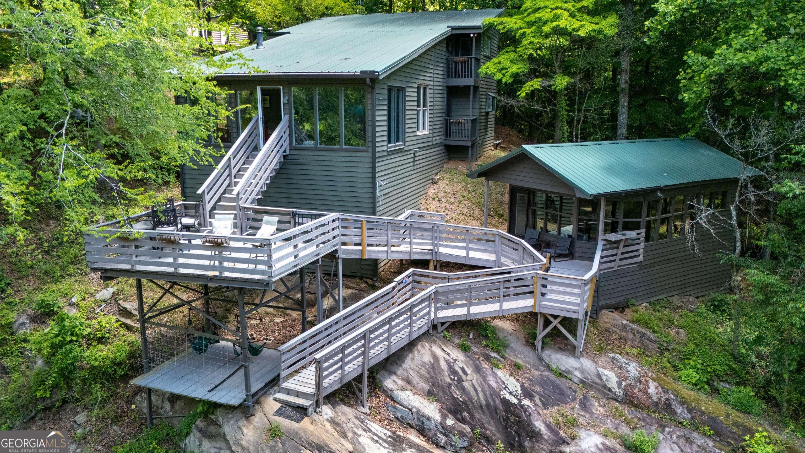 1326 Armstrong Mill Rd, Franklin, GA 30217, USA