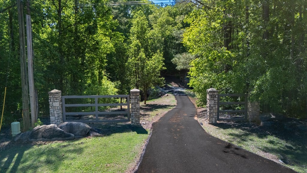 1154 Hunter Rd, Cataula, GA 31804
