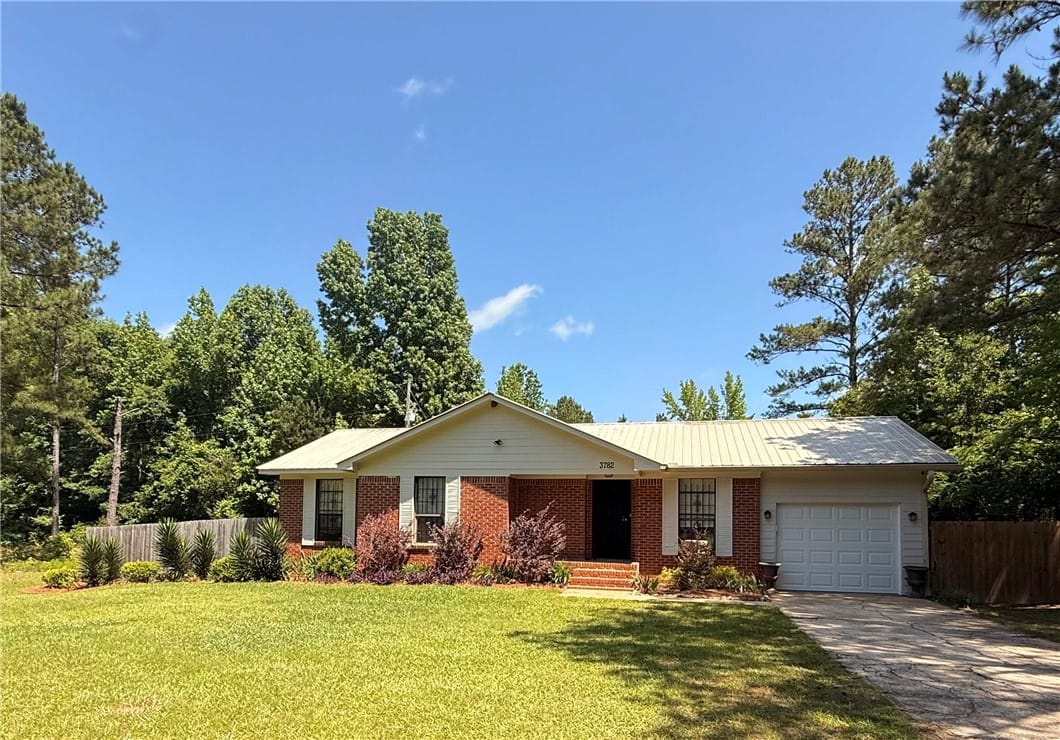 3782 County Road 52, Notasulga, AL, 36866